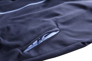 Sweater - Detail 2 - Pocket